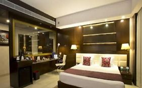 Kings Forth Hotels